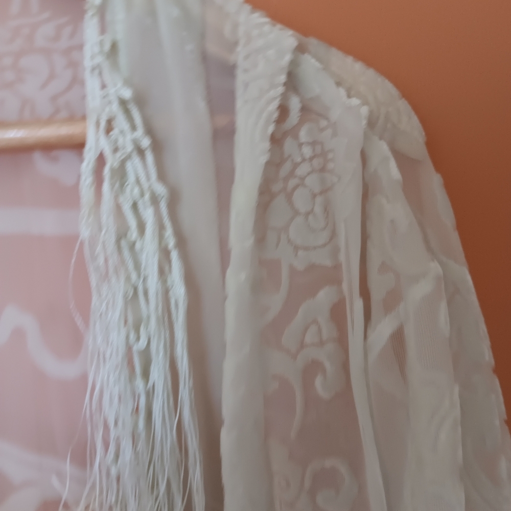 Mint Green Kimono - Picture 3 of 6